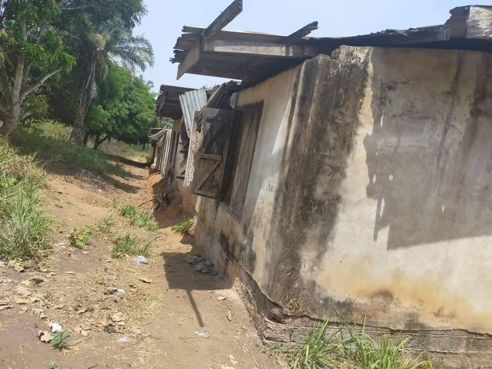 ​Renovation Project of a Primary and Secondary School at Oboro Community in Amoba, Abia State, 2021